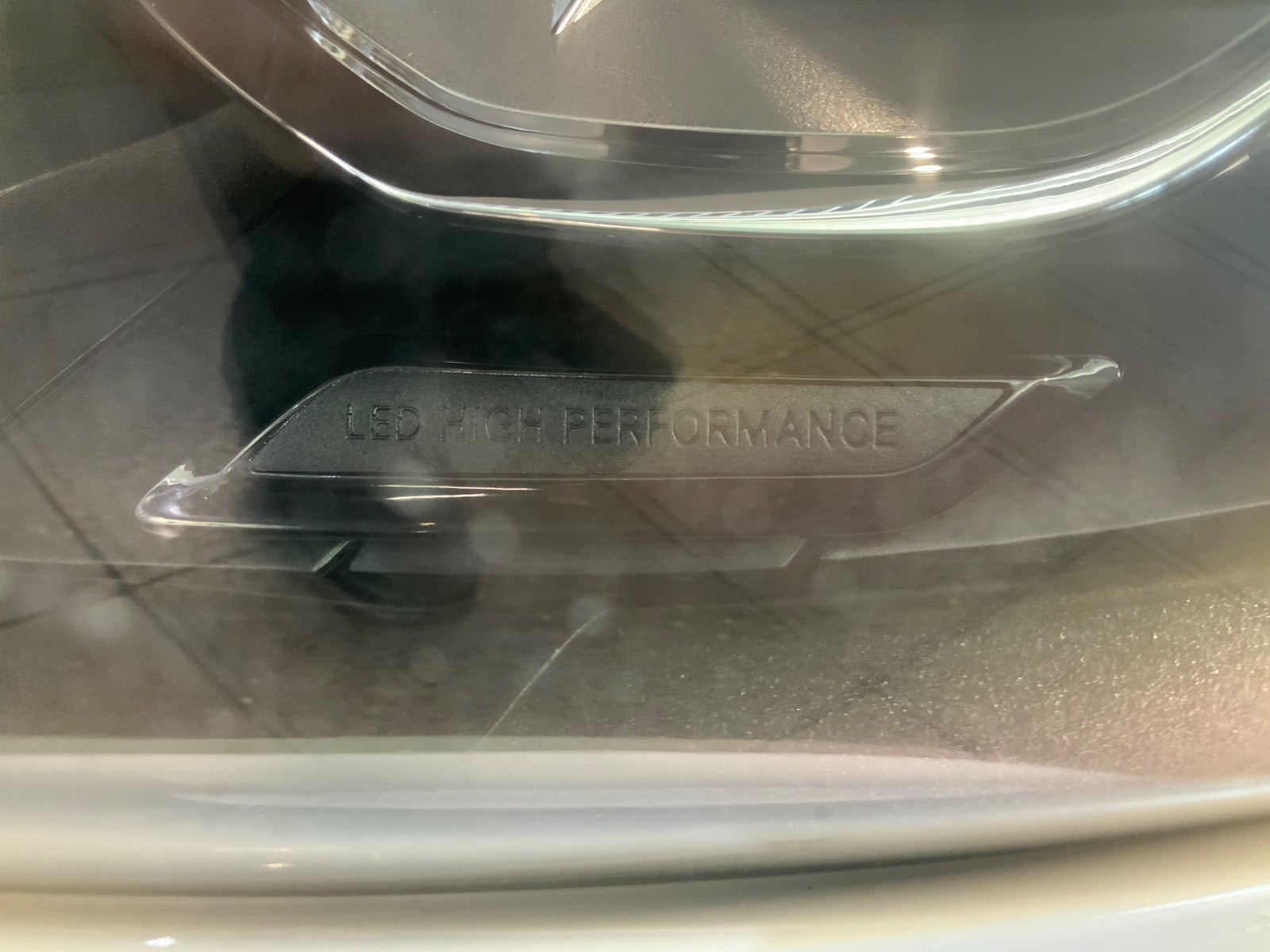 Hvid Mercedes A180 d fra 2019