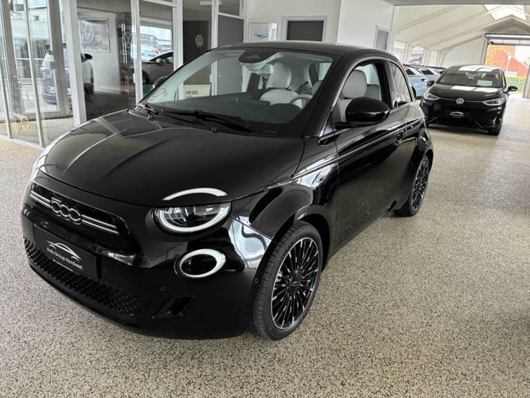 Fiat 500e 42 la Prima