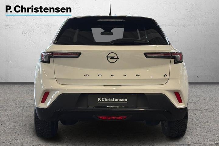 Hvid Opel Mokka-e fra 2021