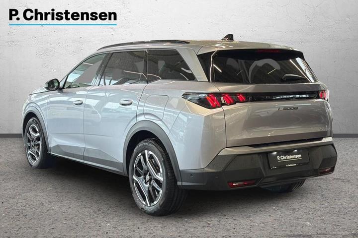 Grå Peugeot e-5008 fra 2025