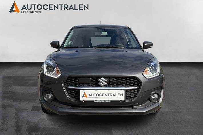 Grå Suzuki Swift fra 2020