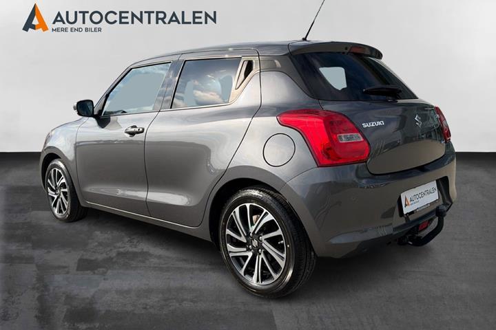 Grå Suzuki Swift fra 2020
