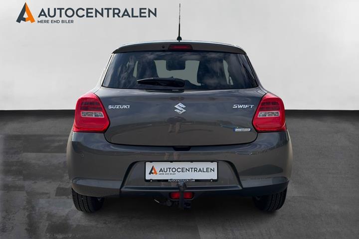 Grå Suzuki Swift fra 2020