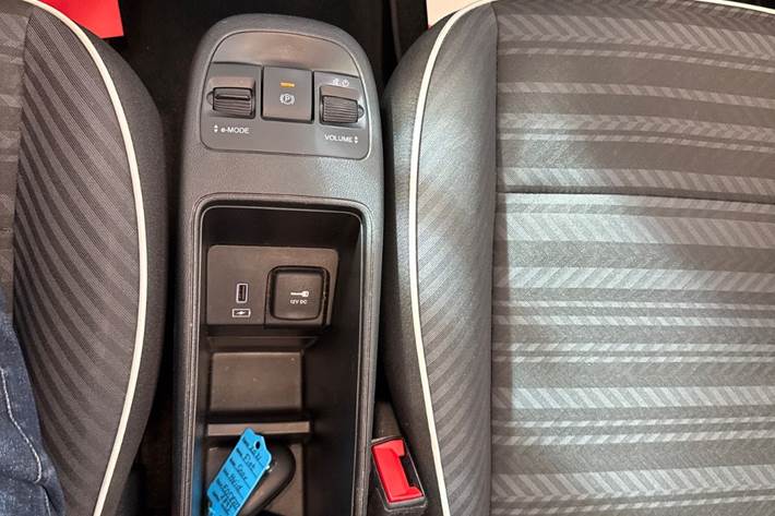 Hvid Fiat 500e fra 2021