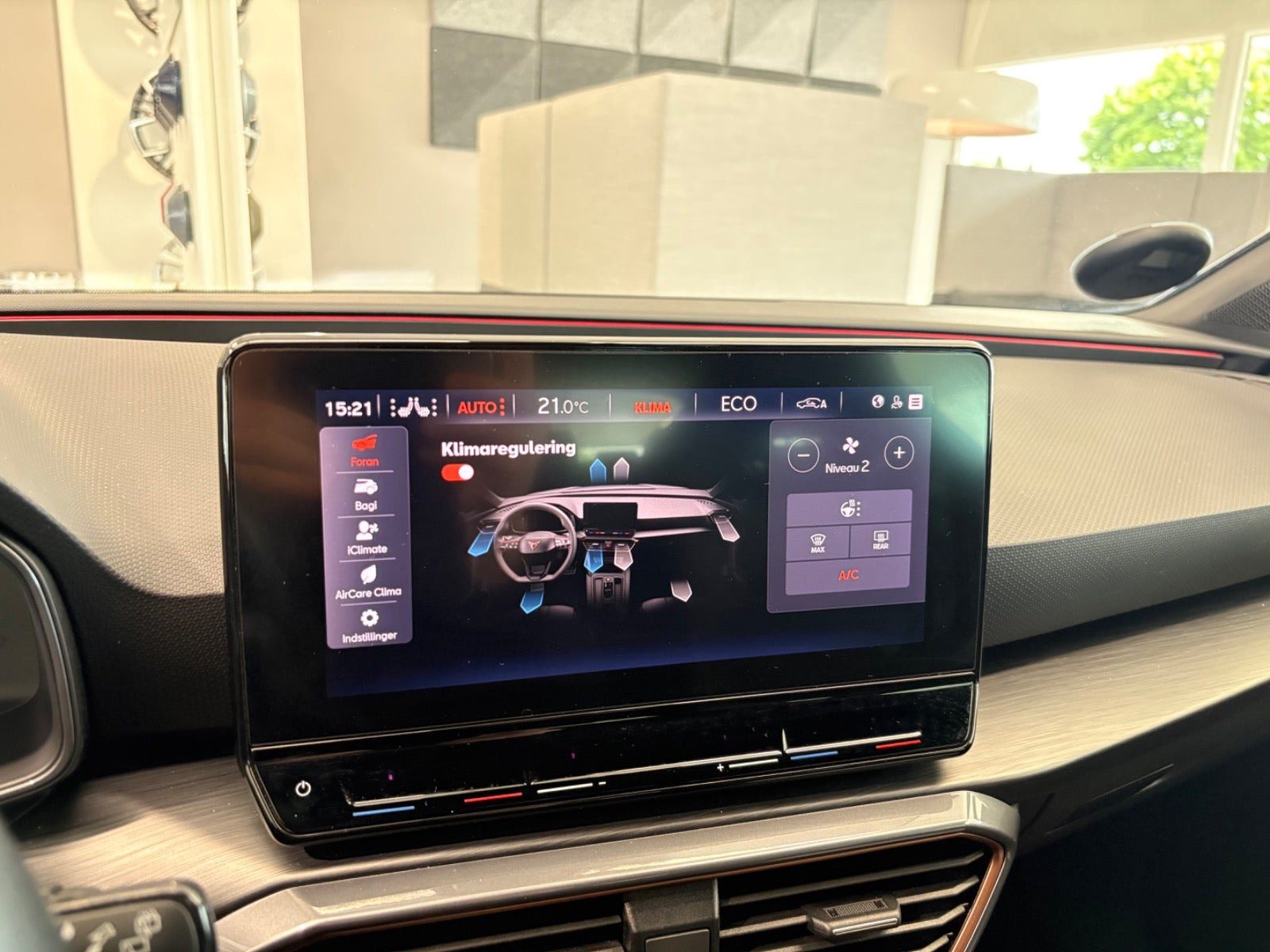 Grå Seat Leon fra 2021