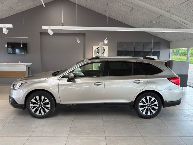 Subaru Outback 2,5 Summit CVT