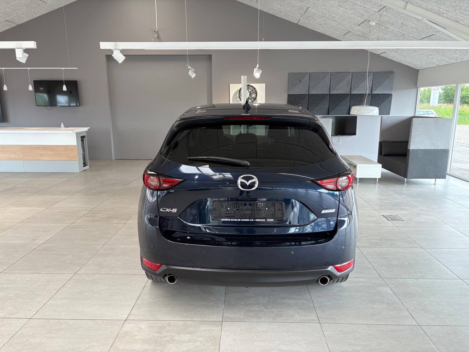 Blå Mazda CX-5 fra 2019