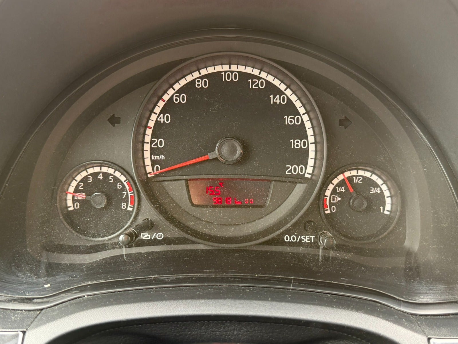 Sølv VW UP! fra 2014