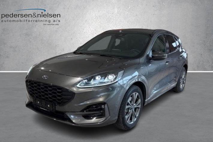 Sort Ford Kuga fra 2020