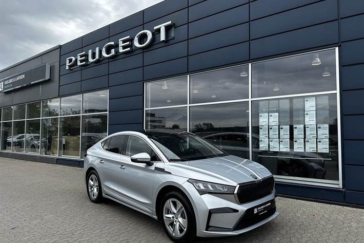 Grå Skoda Enyaq fra 2024