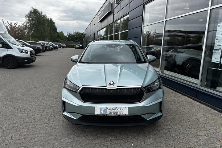 Grøn Skoda Enyaq fra 2023