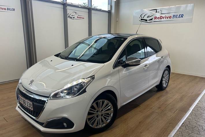 Hvid Peugeot 208 fra 2018