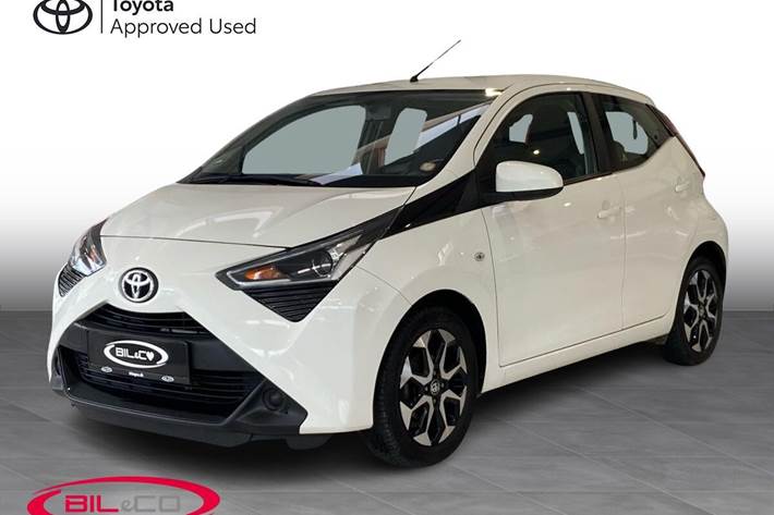 Hvid Toyota Aygo fra 2019
