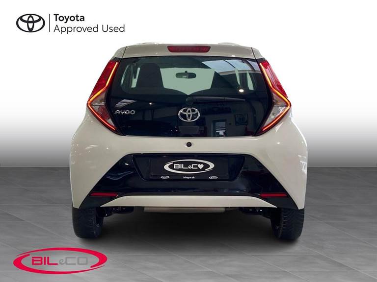 Toyota Aygo 1,0 VVT-I X-plore DAB+ 72HK 5d