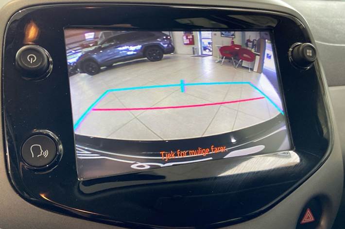 Hvid Toyota Aygo fra 2019