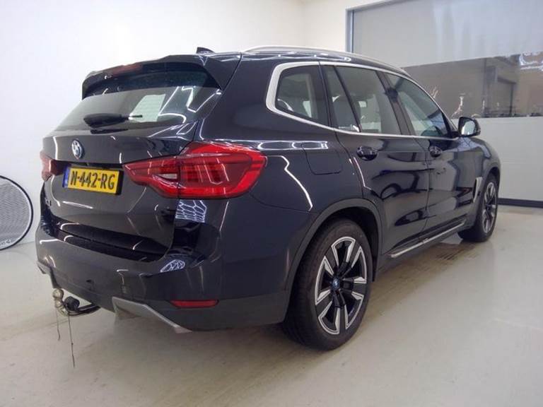 BMW iX3 EL Charged 286HK 5d Aut.