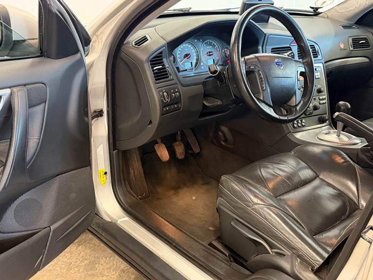 Volvo V70 2,4 170 Classic Momentum