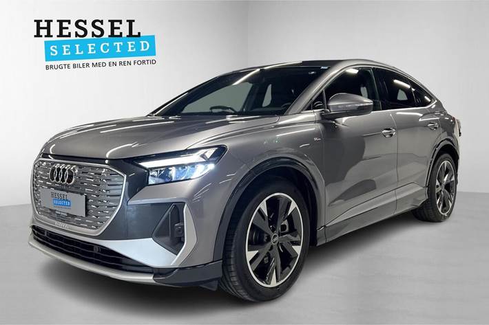 Grå Audi Q4 e-tron fra 2025 set udefra