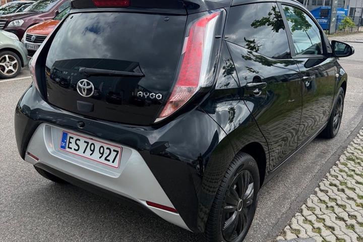 undefined Toyota Aygo fra 2015