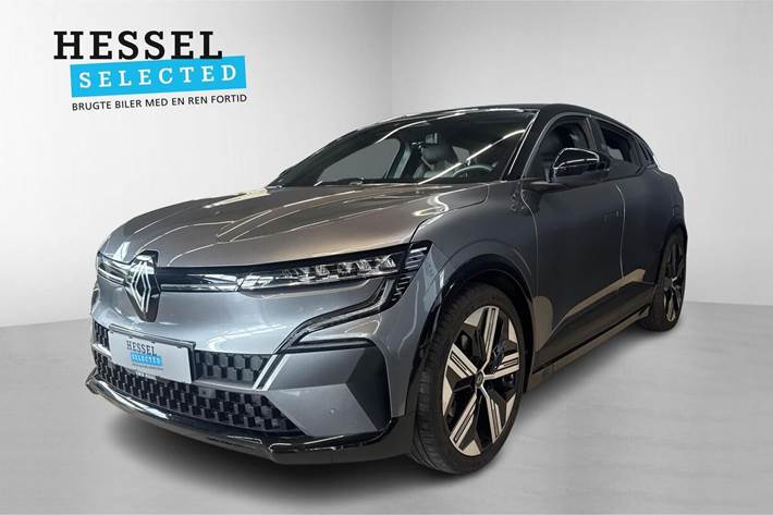 Grå Renault Megane E-Tech fra 2023 set udefra