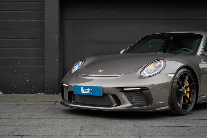 Grå Porsche 911 GT3 fra 2018