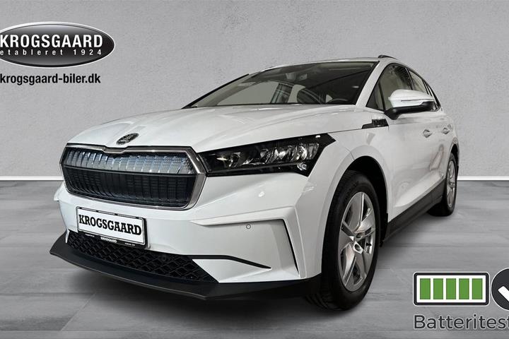 Hvid Skoda Enyaq fra 2023 set udefra