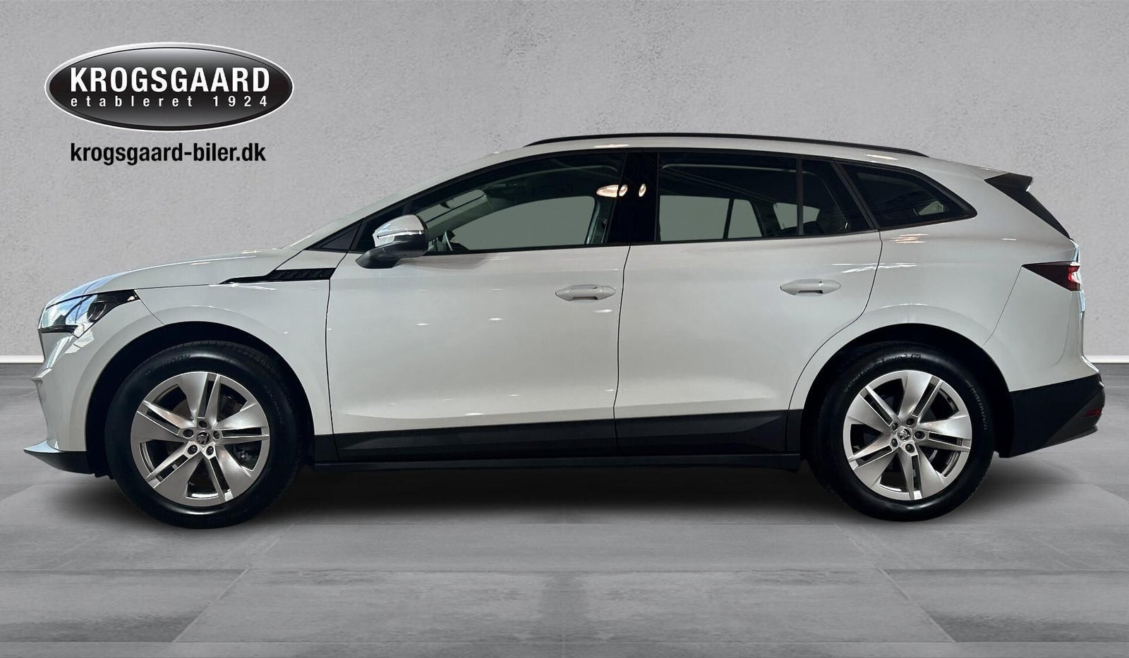 Hvid Skoda Enyaq fra 2023