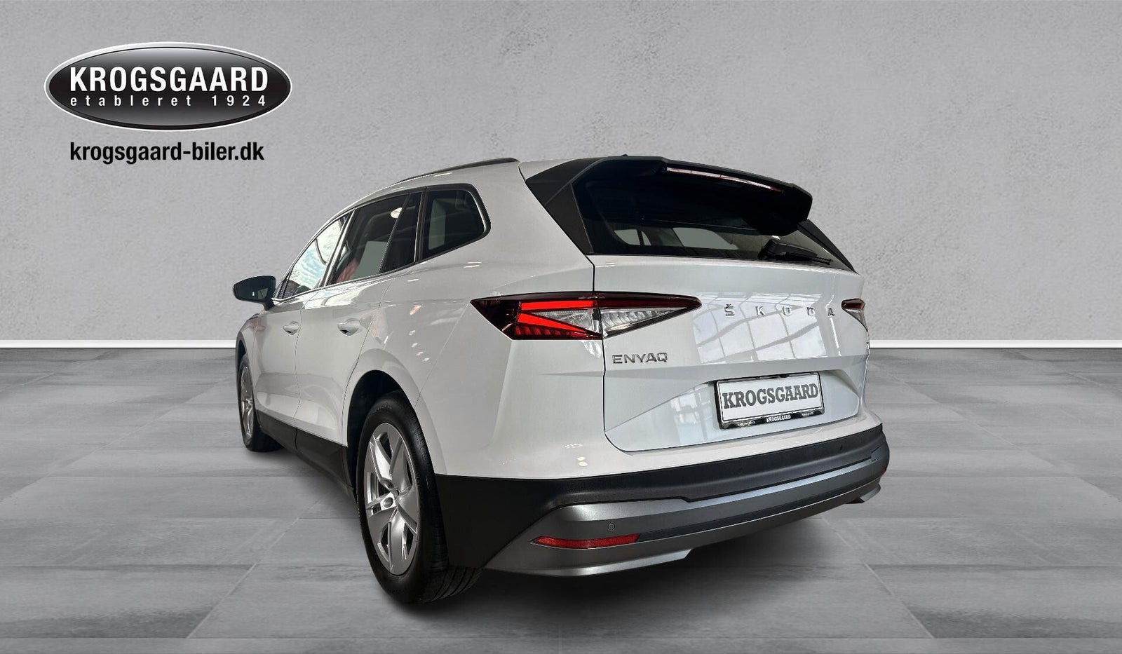Hvid Skoda Enyaq fra 2023