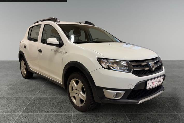 Hvid Dacia Sandero fra 2016