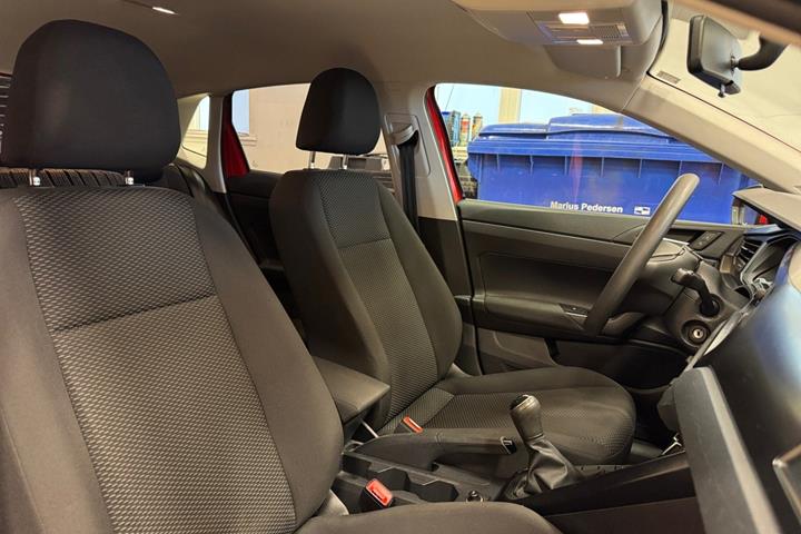 Rød VW Polo fra 2018