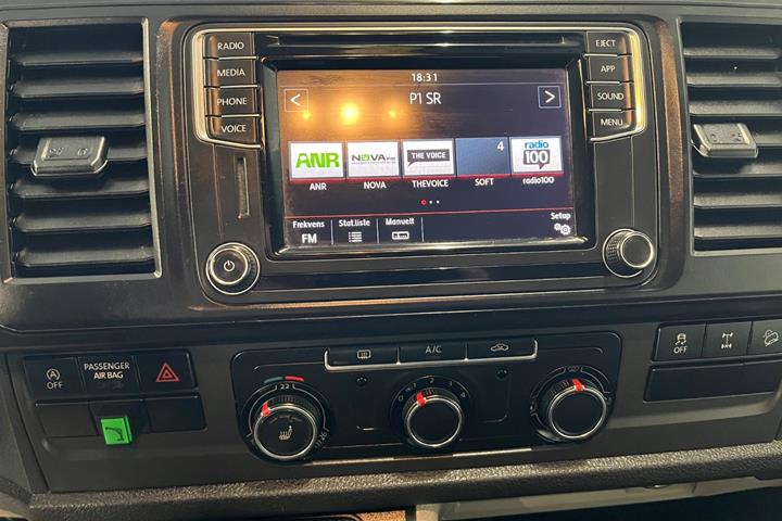 Hvid VW Transporter fra 2018