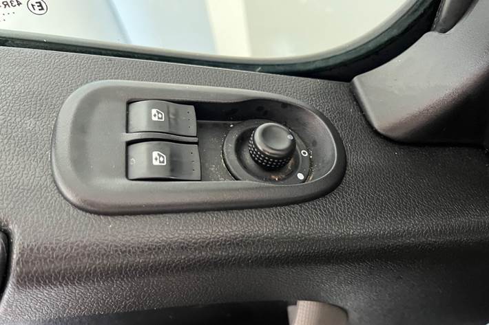 Hvid Renault Master III T35 fra 2018