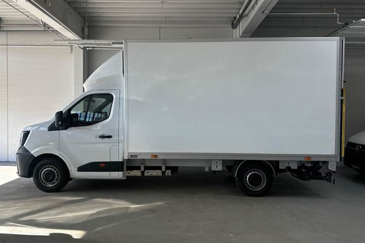 Hvid Renault Master V T35 fra 2025