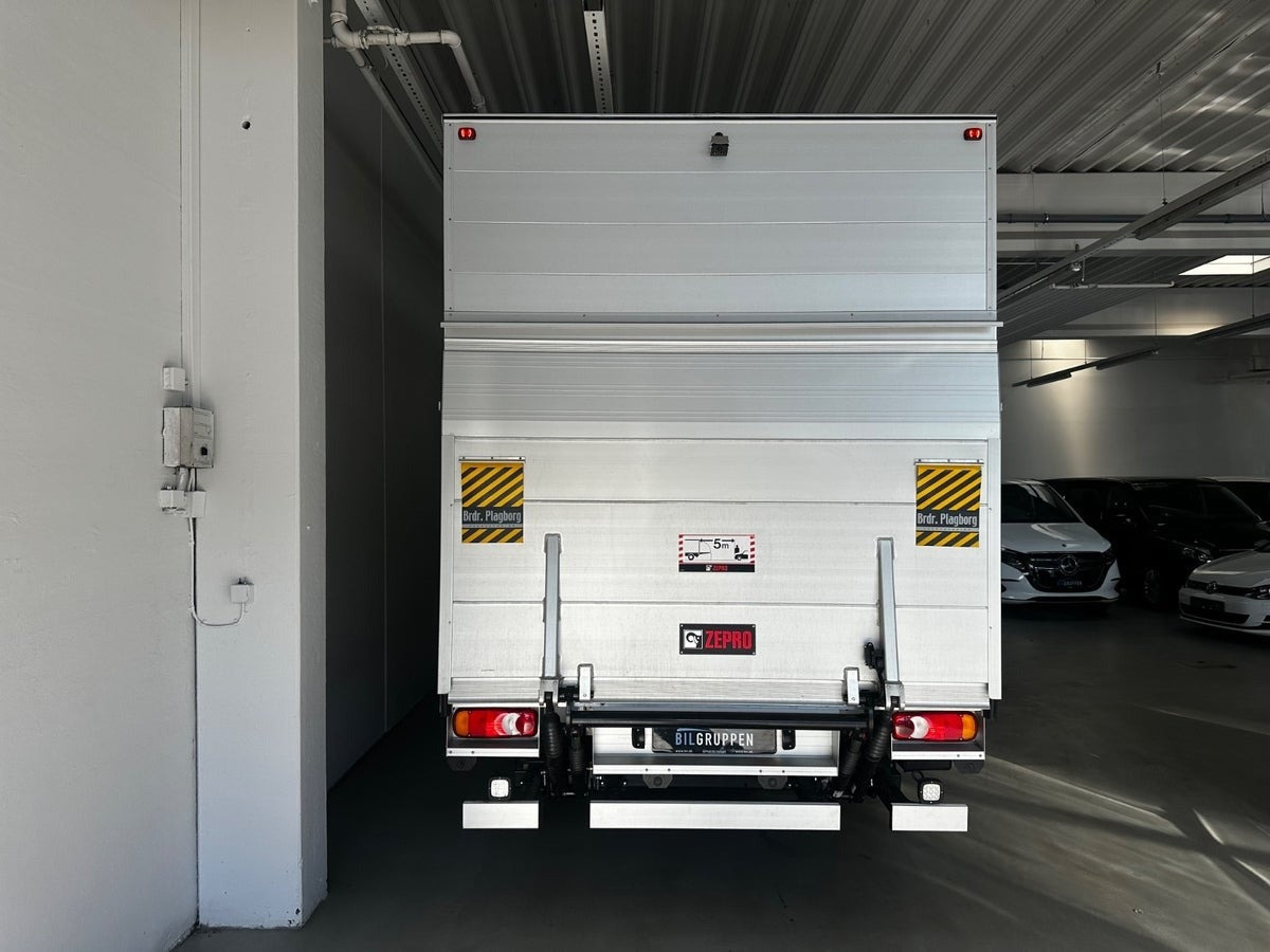Hvid Renault Master V T35 fra 2025