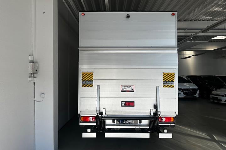 Hvid Renault Master V T35 fra 2025