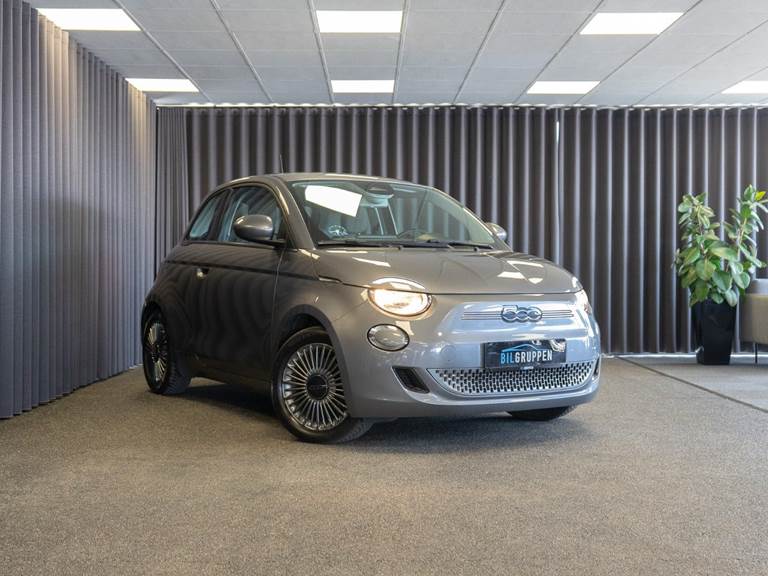 Fiat 500e 42 Icon