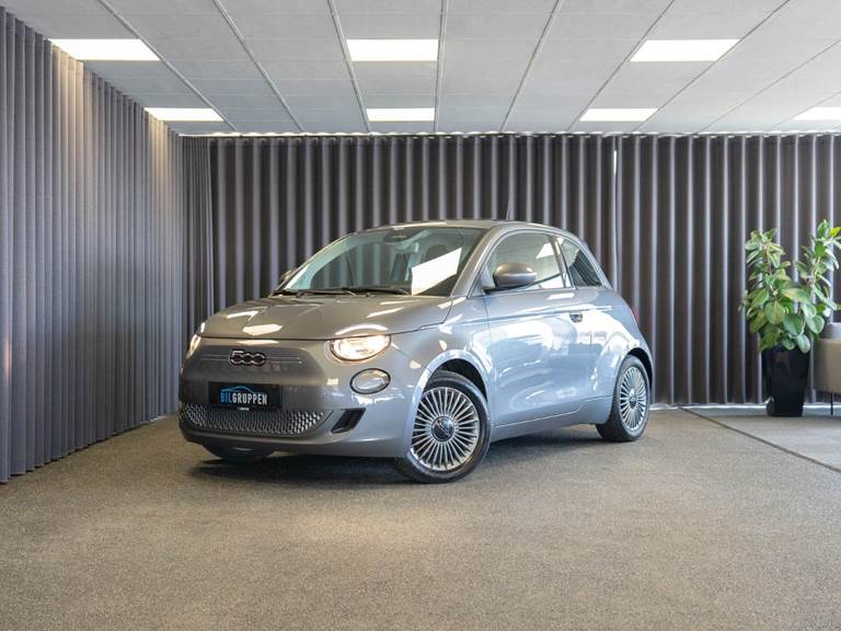 Fiat 500e 42 Icon