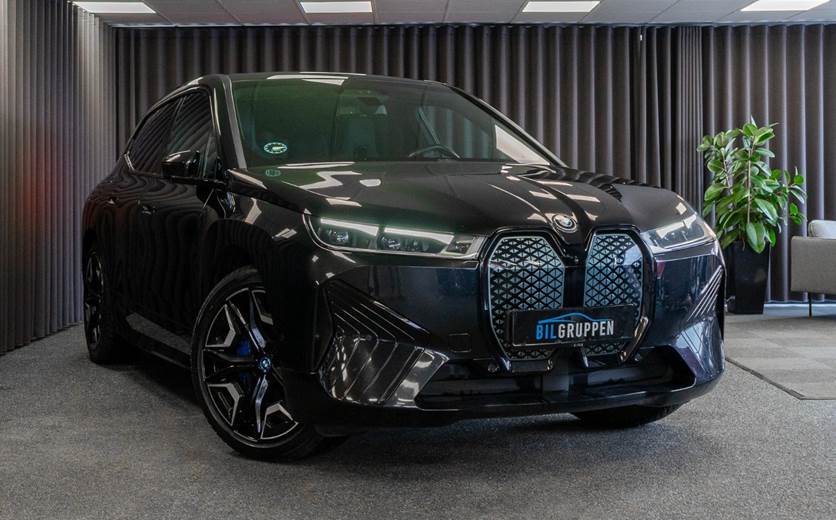 BMW iX xDrive40 Sport