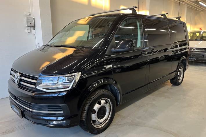 Sort VW Transporter fra 2019