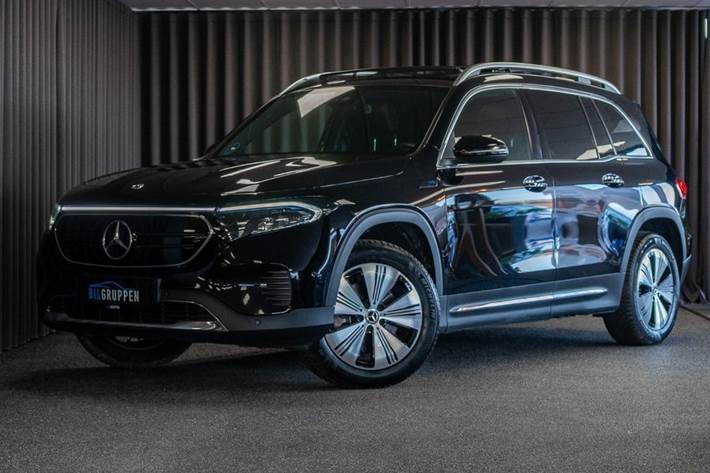 Sort Mercedes EQB300 fra 2022