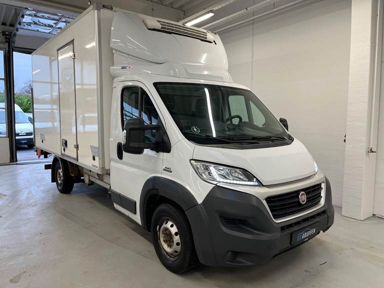 Fiat Ducato 35 2,3 MJT 150 Alukasse m/lift+køl