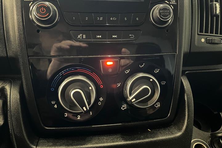 Hvid Fiat Ducato 35 fra 2014