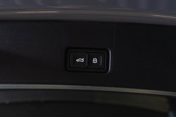 Grå Audi Q4 e-tron fra 2026