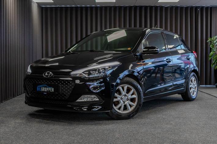 Sort Hyundai i20 fra 2017