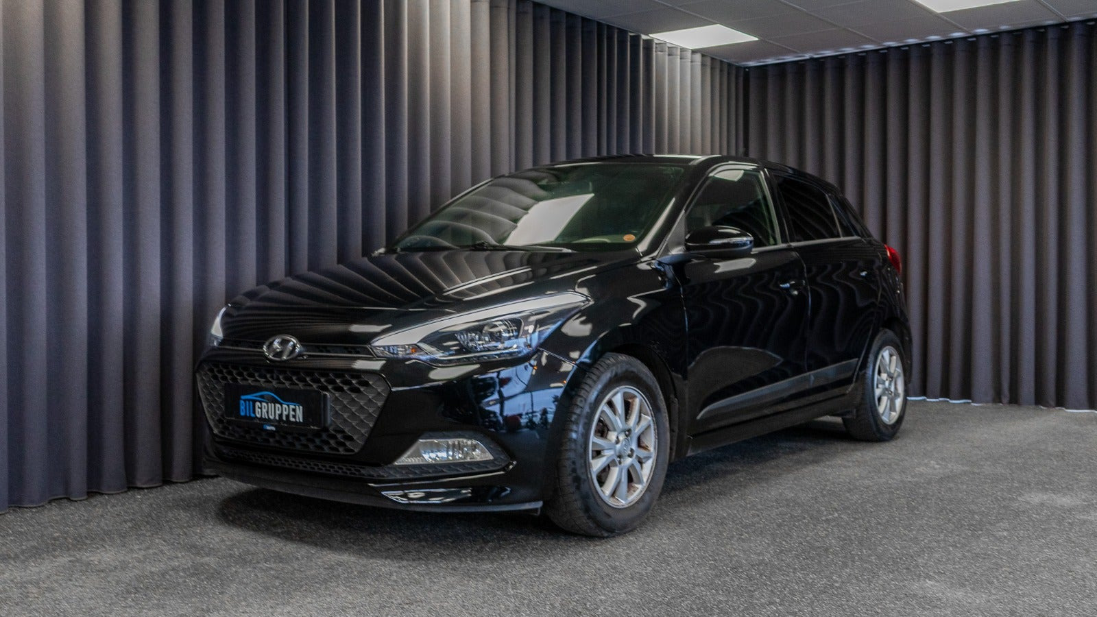 Sort Hyundai i20 fra 2017
