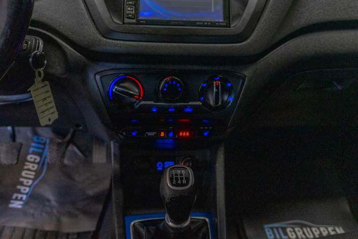 Sort Hyundai i20 fra 2017