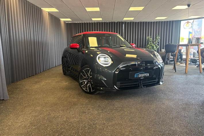 Grå Mini Cooper SE fra 2024