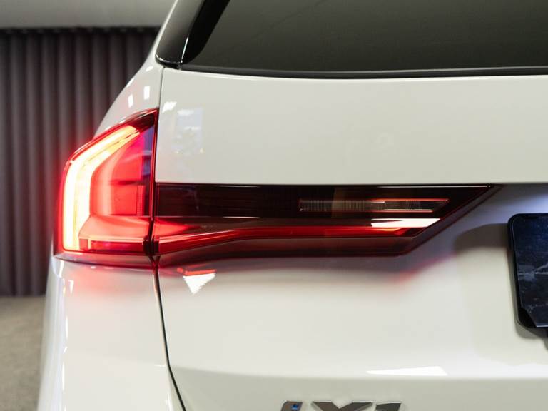 BMW iX1 eDrive20 M-Sport