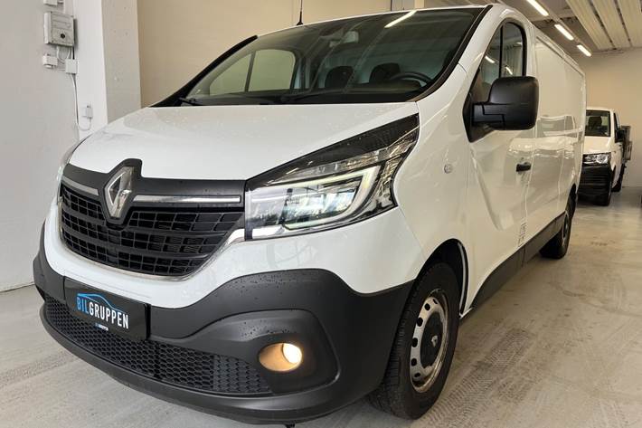 Hvid Renault Trafic T29 fra 2019