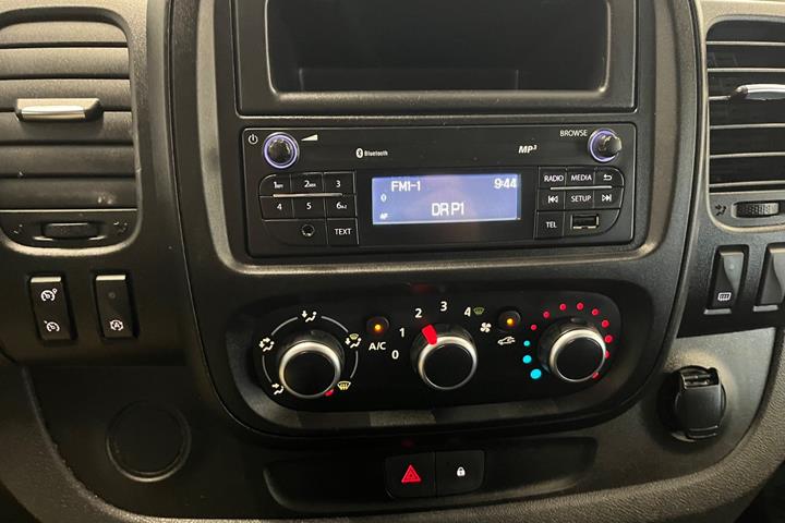 Hvid Renault Trafic T29 fra 2019